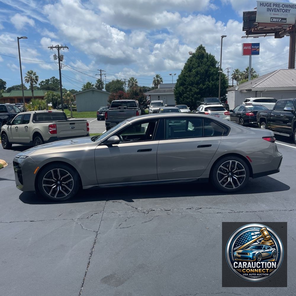 2023 BMW 7-Series 740i