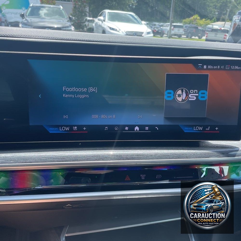 2023 BMW 7-Series 740i