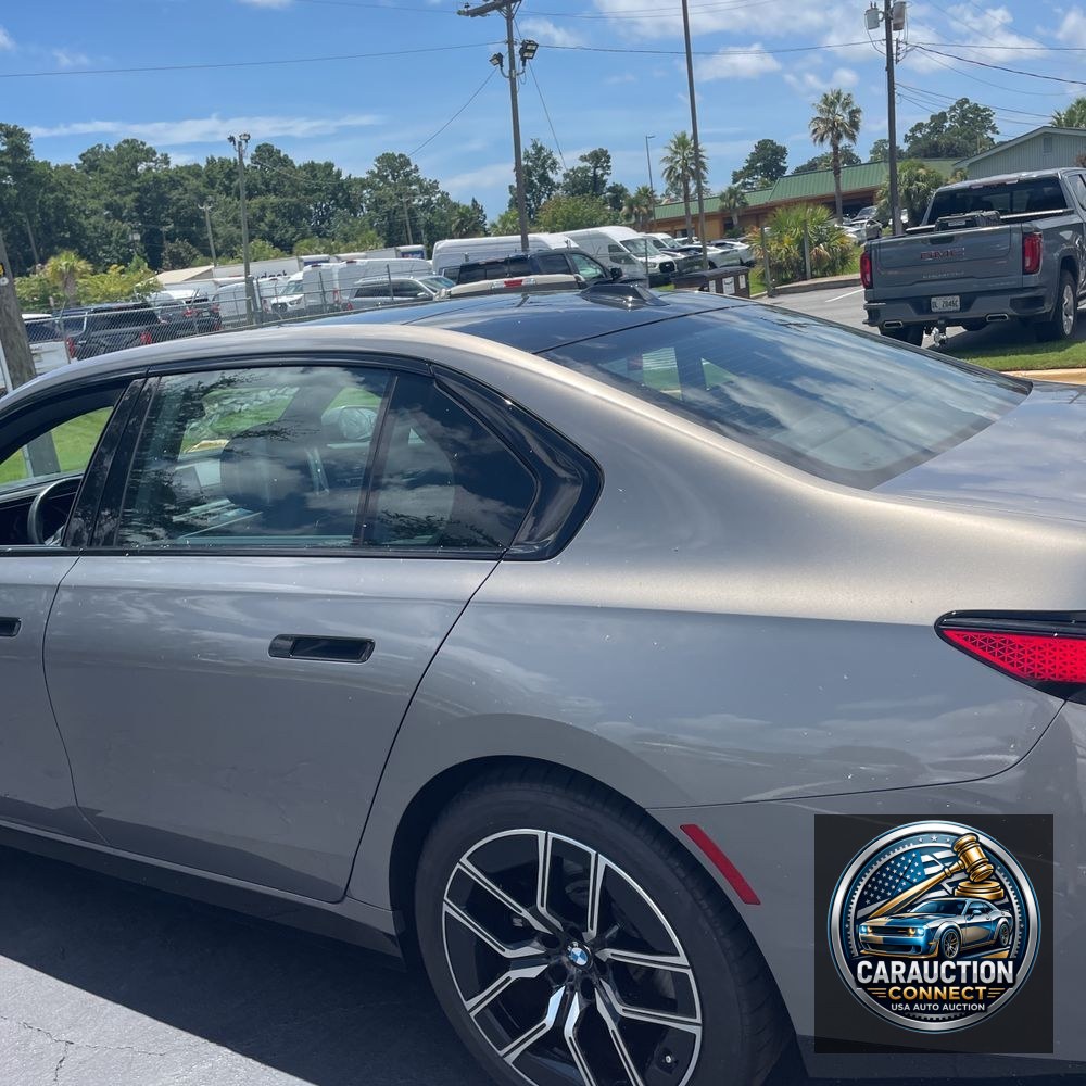 2023 BMW 7-Series 740i