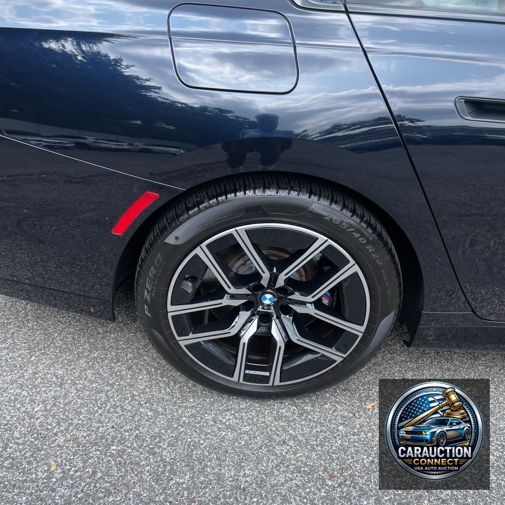 2023 BMW 7-Series 760xi