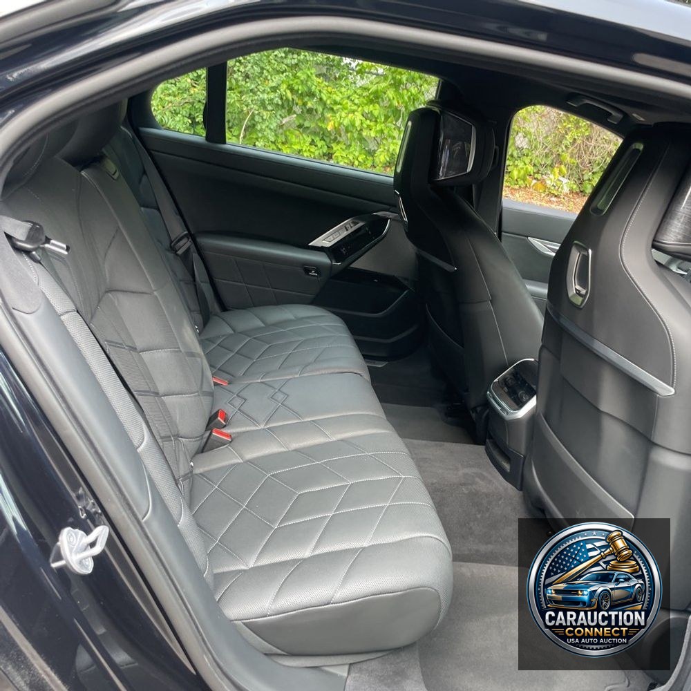 2023 BMW 7-Series 760xi
