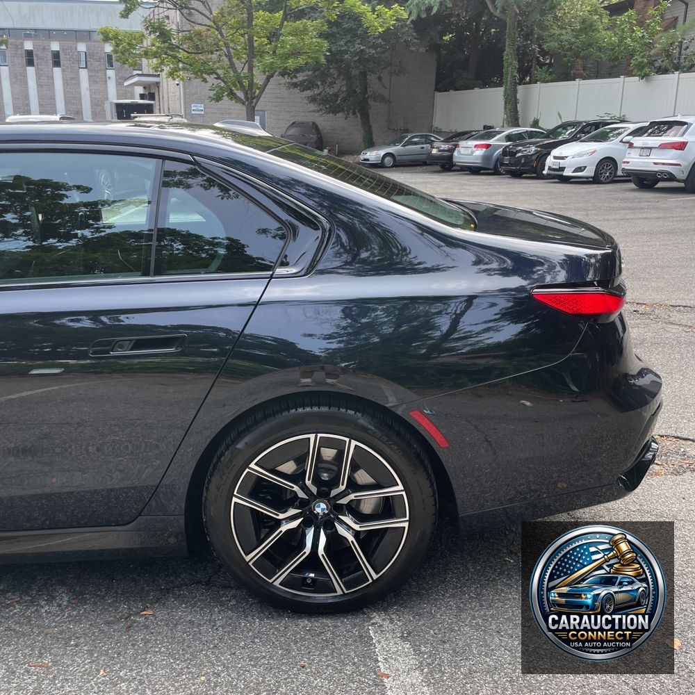2023 BMW 7-Series 760xi