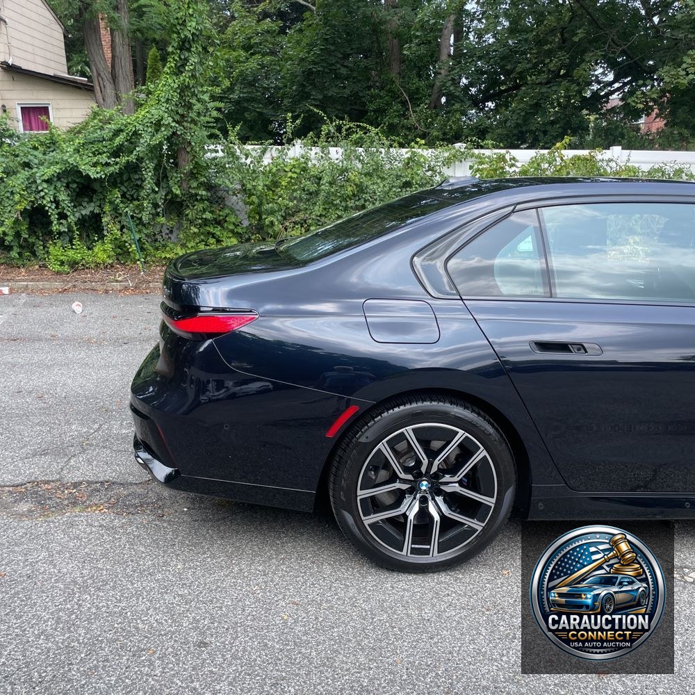 2023 BMW 7-Series 760xi