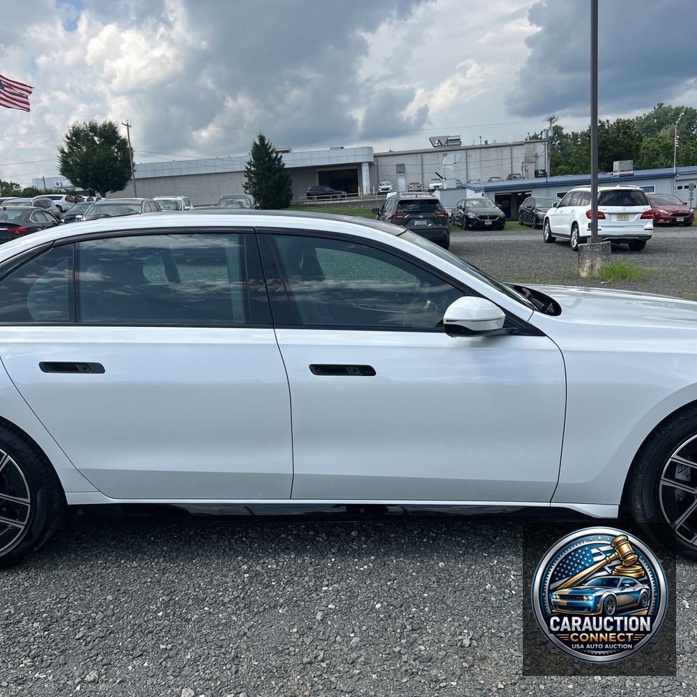 2023 BMW 7-Series 760xi