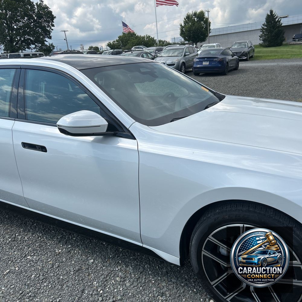 2023 BMW 7-Series 760xi