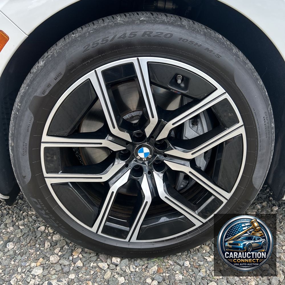 2023 BMW 7-Series 760xi