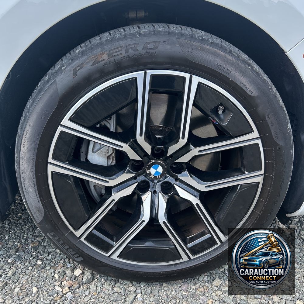 2023 BMW 7-Series 760xi