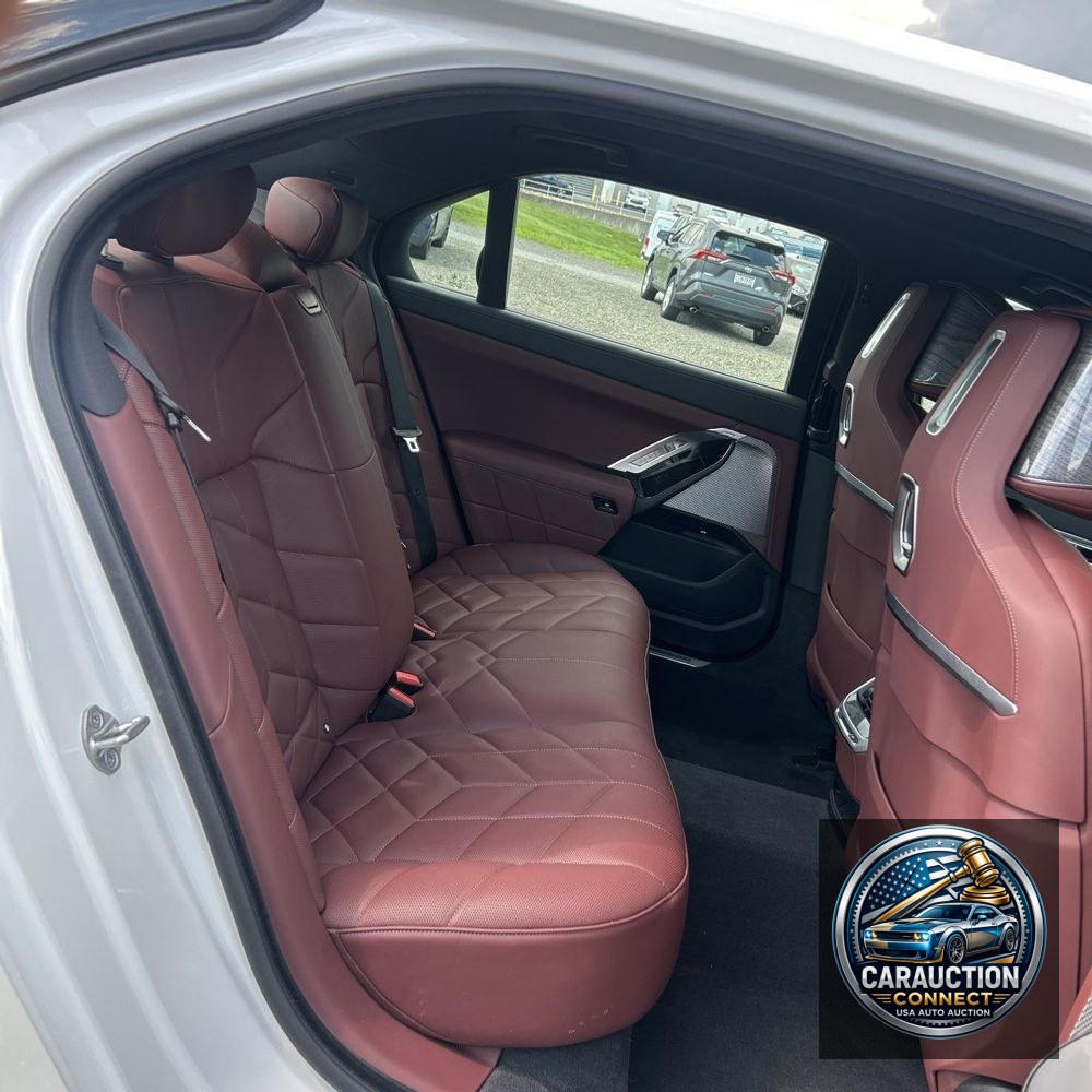 2023 BMW 7-Series 760xi