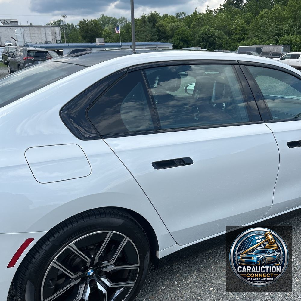 2023 BMW 7-Series 760xi