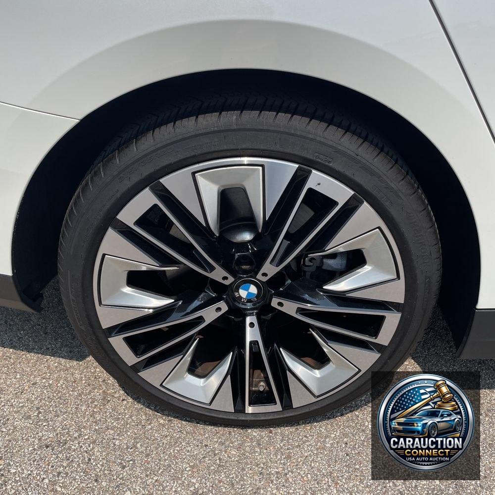 2024 BMW 5-Series 540i xDrive