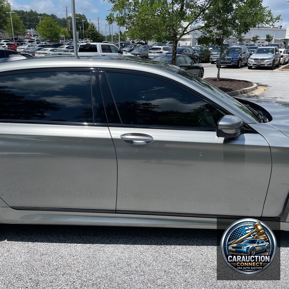 2022 BMW 7-Series 740i