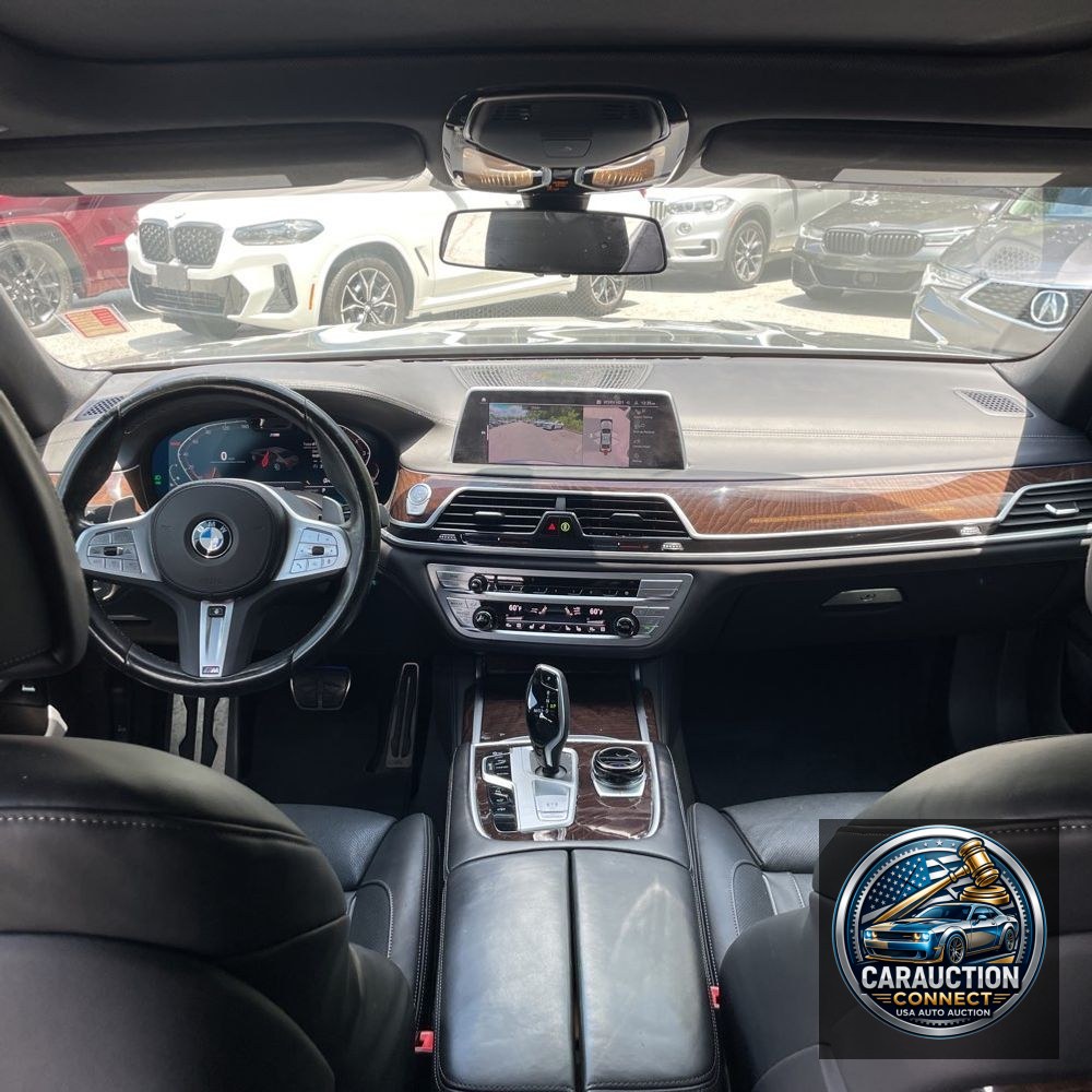 2022 BMW 7-Series 740i