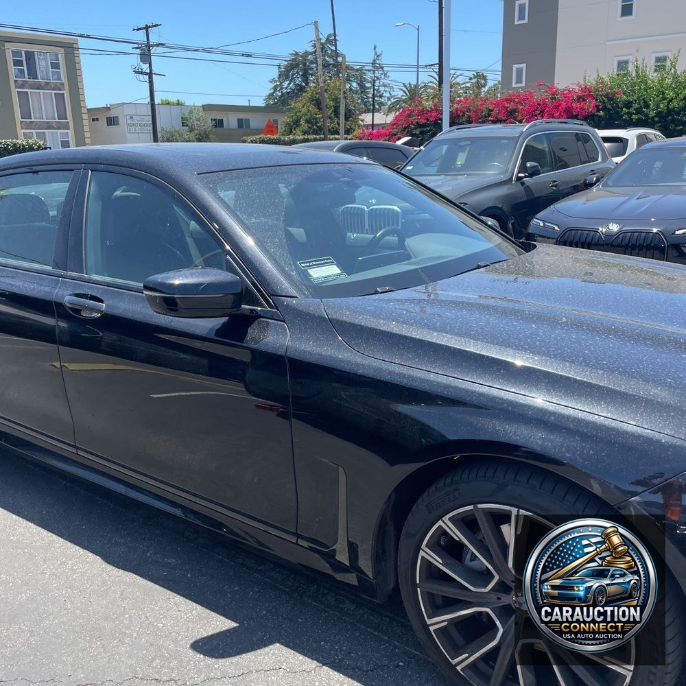 2022 BMW 7-Series 740i