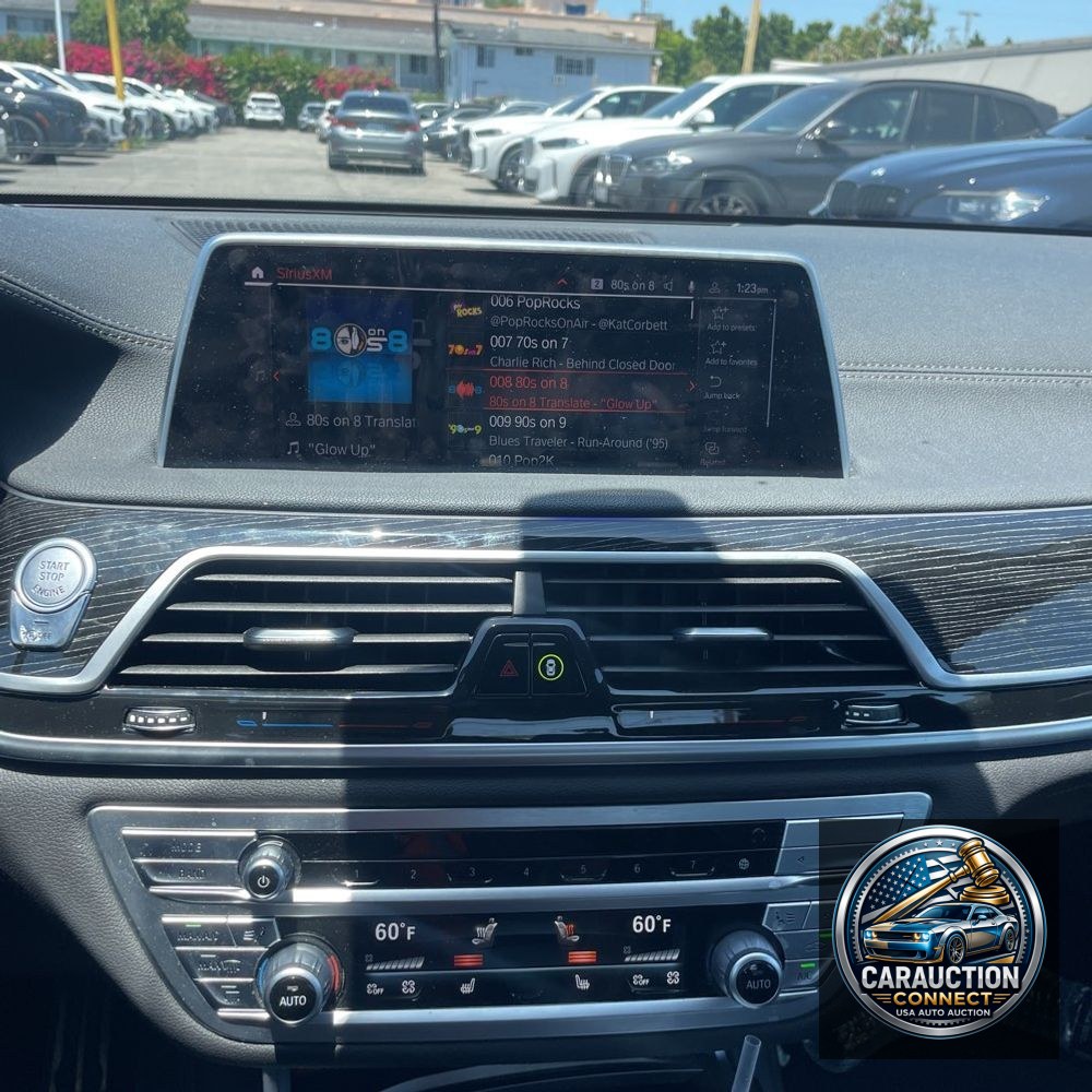 2022 BMW 7-Series 740i