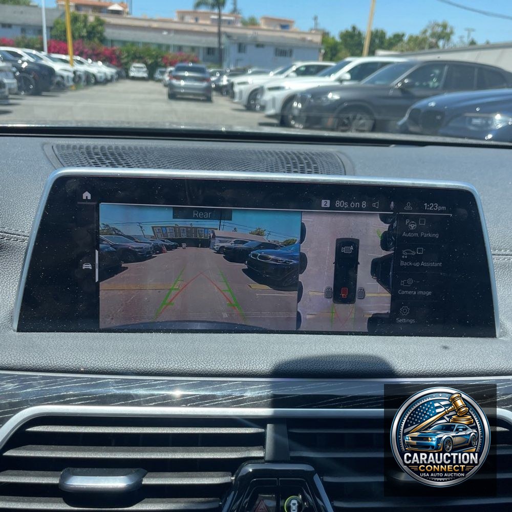 2022 BMW 7-Series 740i