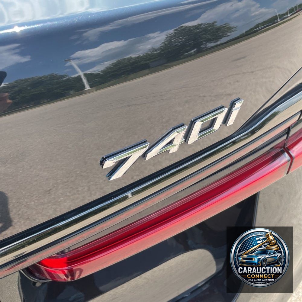 2022 BMW 7-Series 740xi