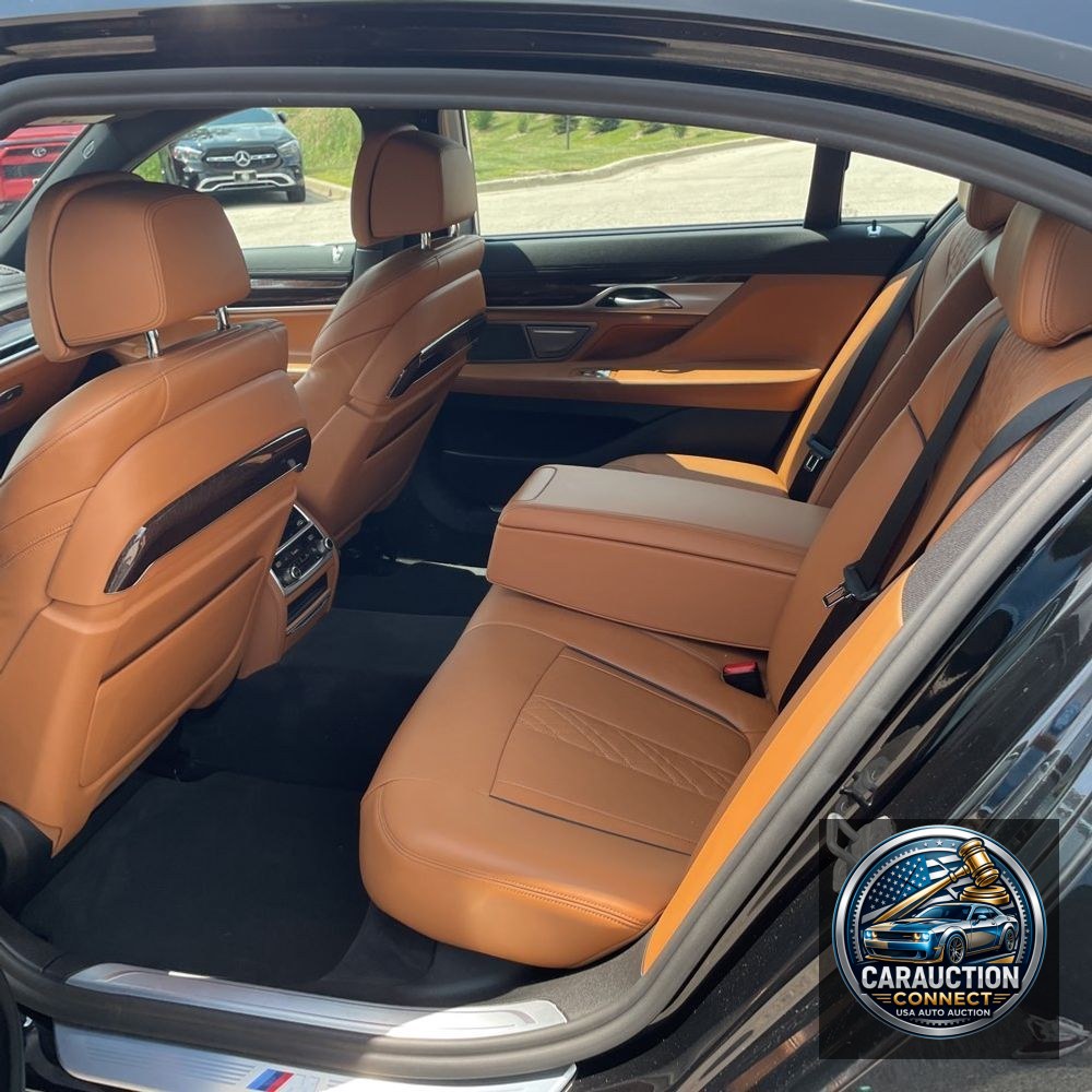 2022 BMW 7-Series 740xi