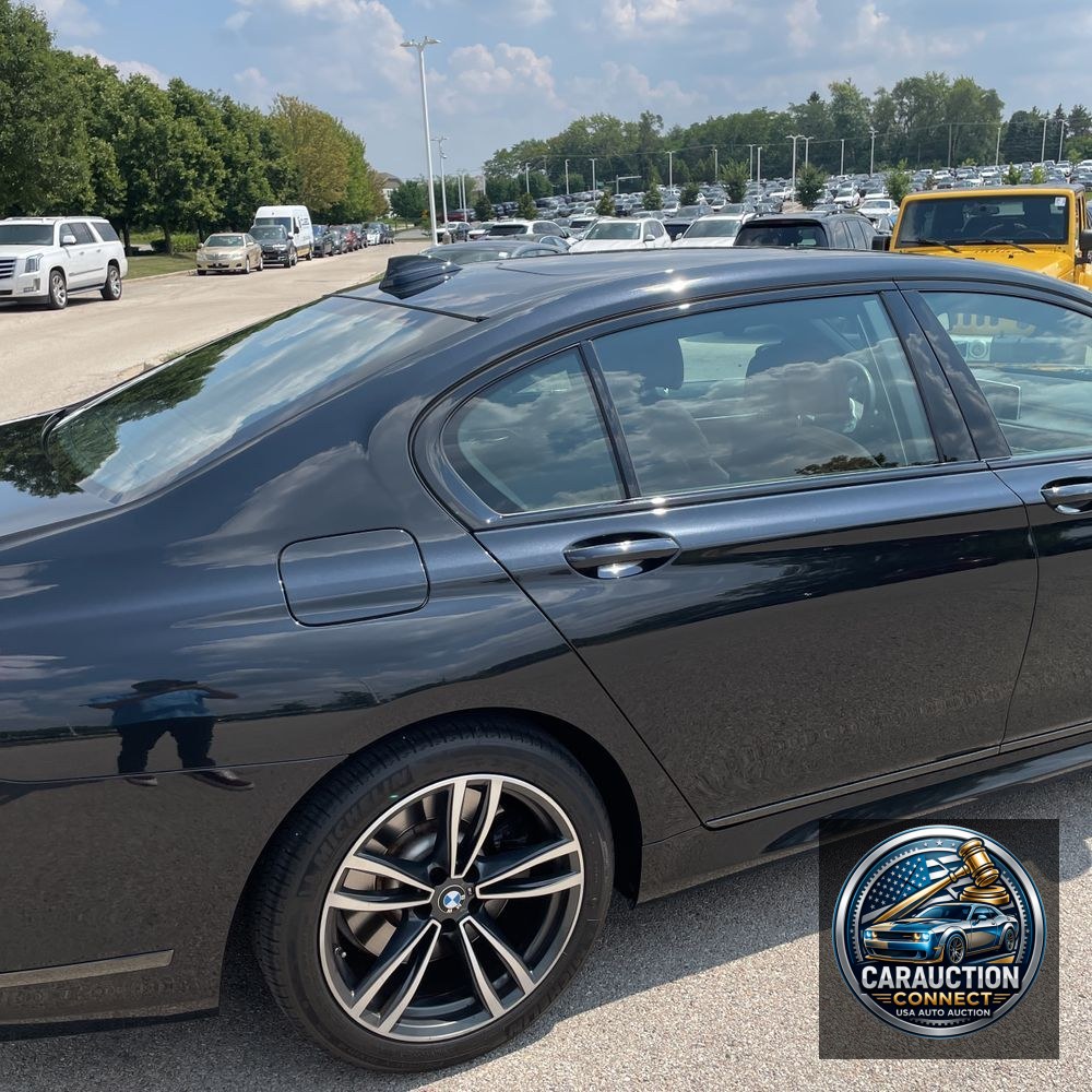 2022 BMW 7-Series 740xi