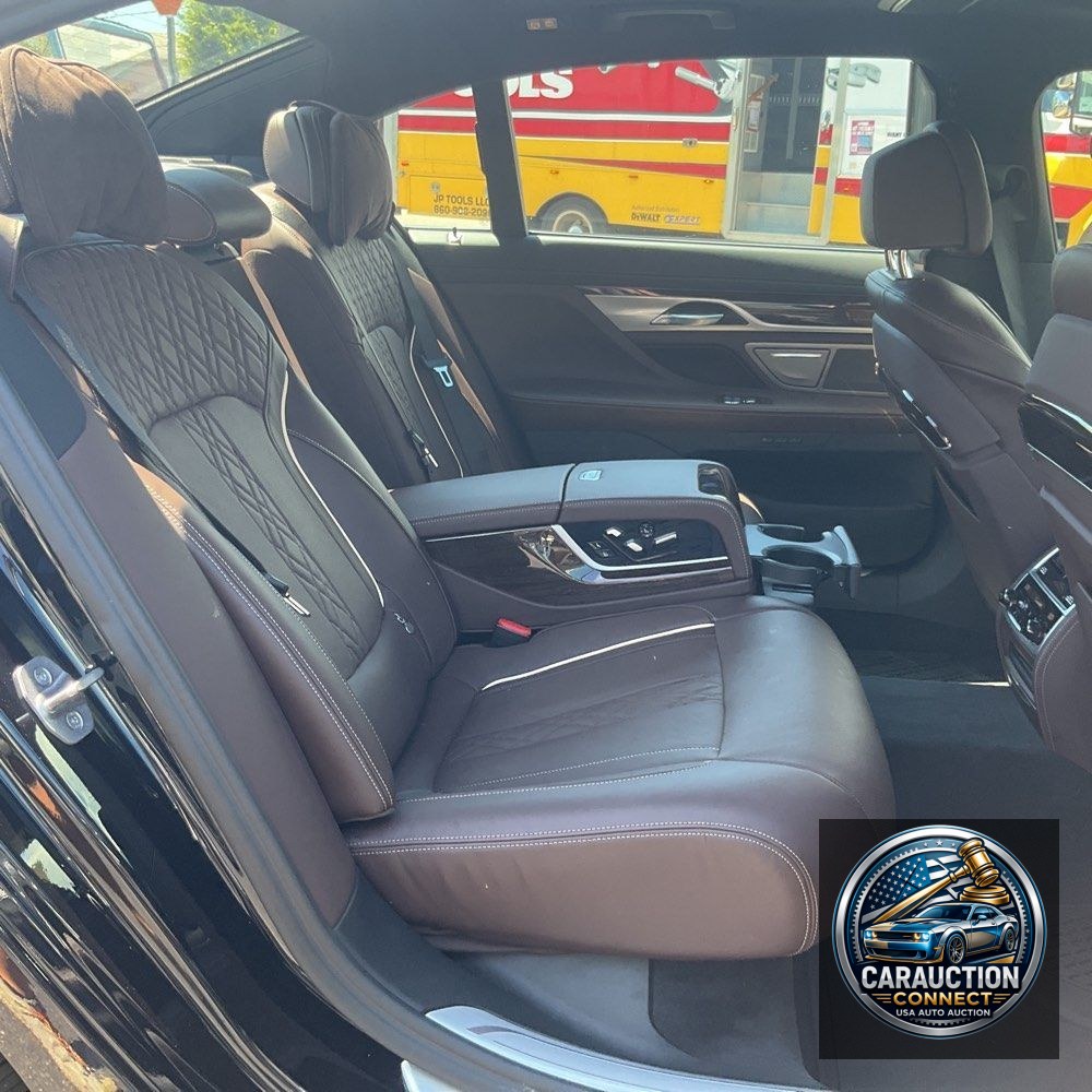 2022 BMW 7-Series 750xi