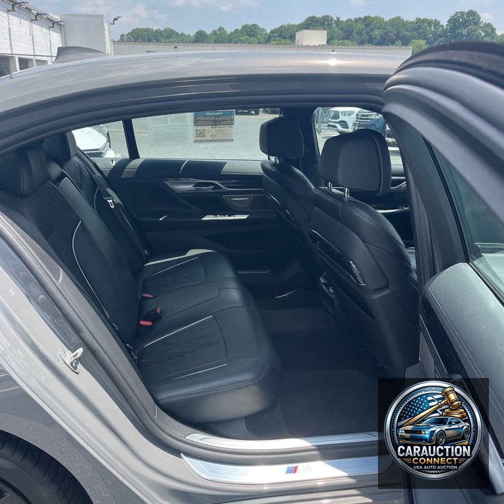 2022 BMW 7-Series 750xi