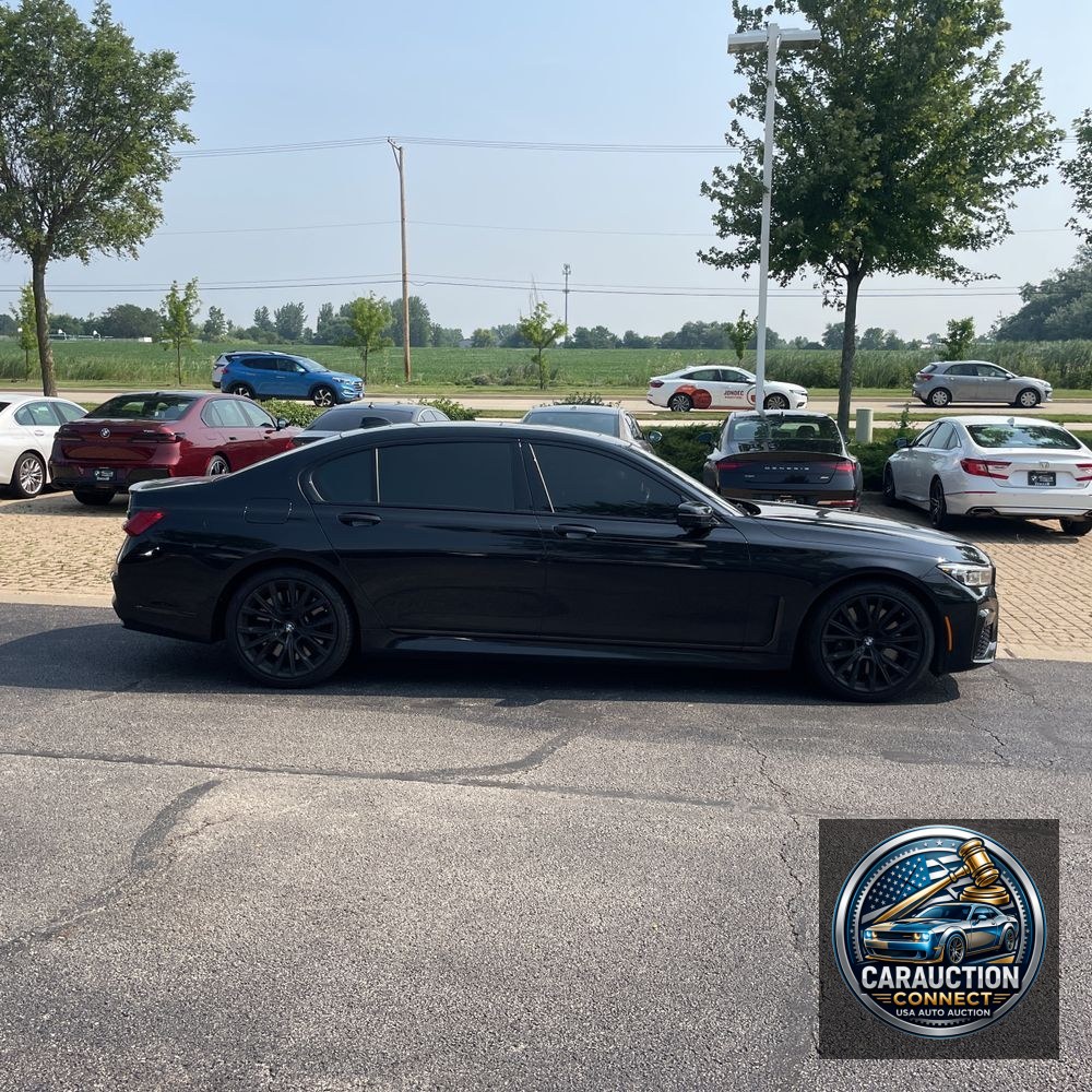 2022 BMW 7-Series M760xi
