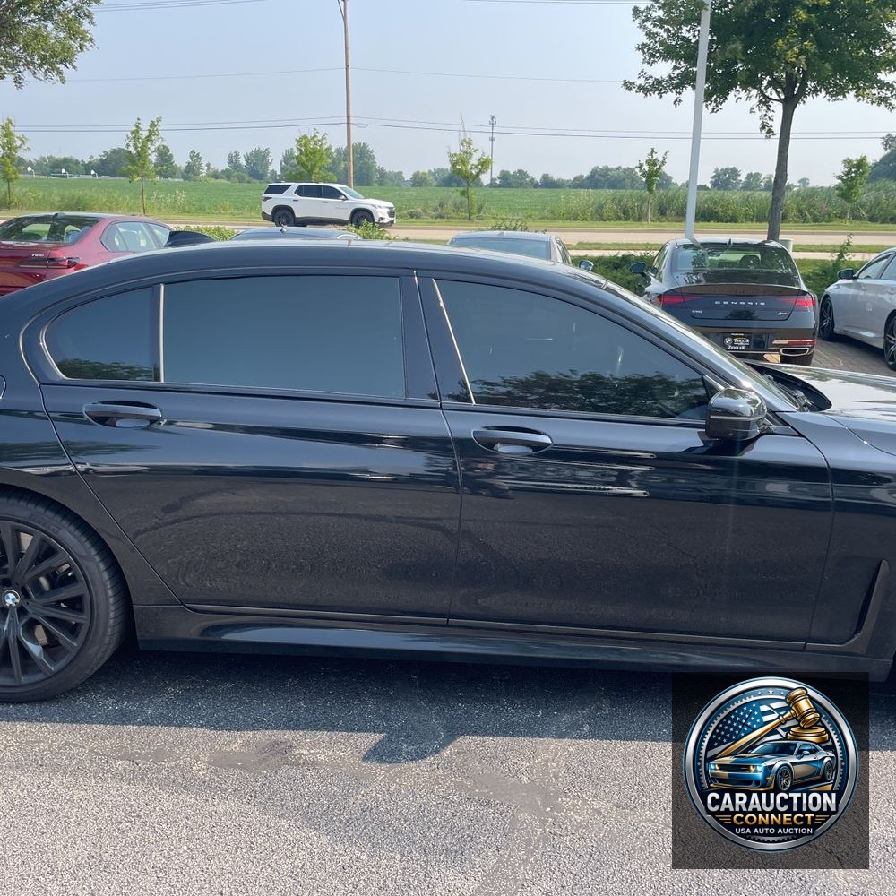 2022 BMW 7-Series M760xi