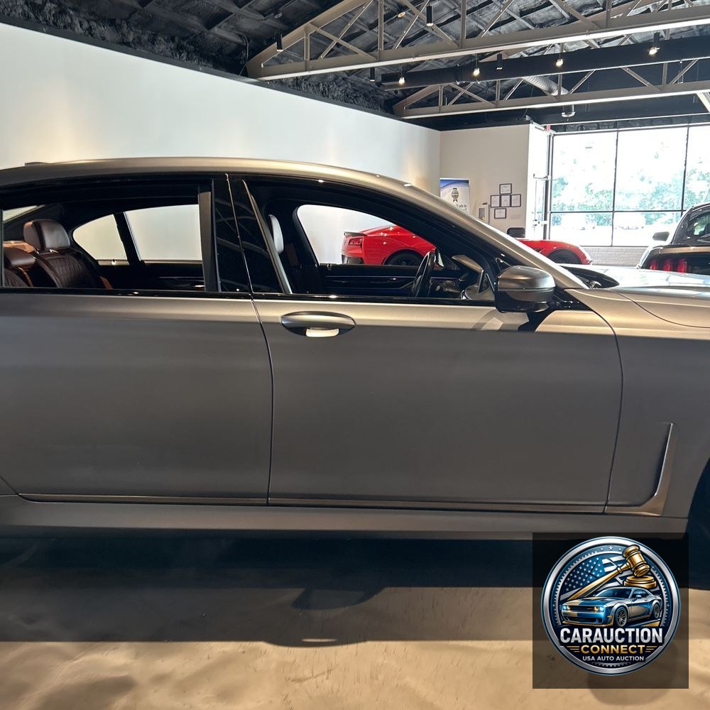 2022 BMW 7-Series M760xi