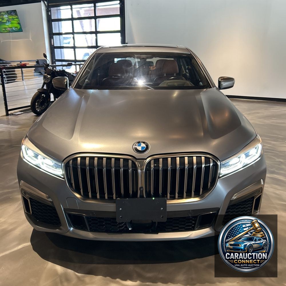 2022 BMW 7-Series M760xi