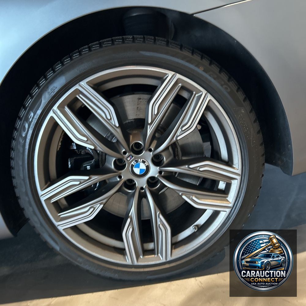 2022 BMW 7-Series M760xi