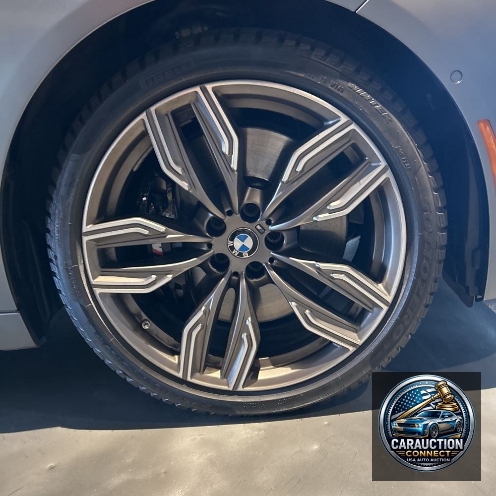 2022 BMW 7-Series M760xi