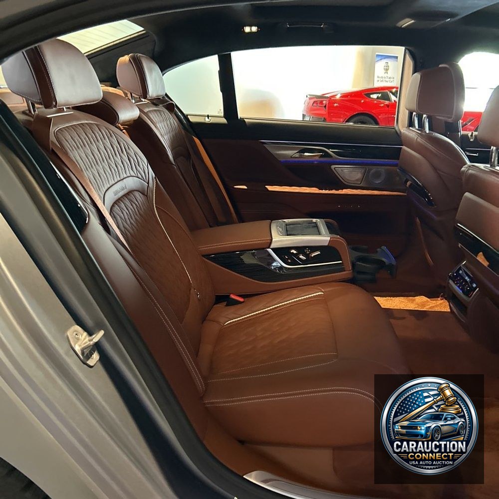 2022 BMW 7-Series M760xi