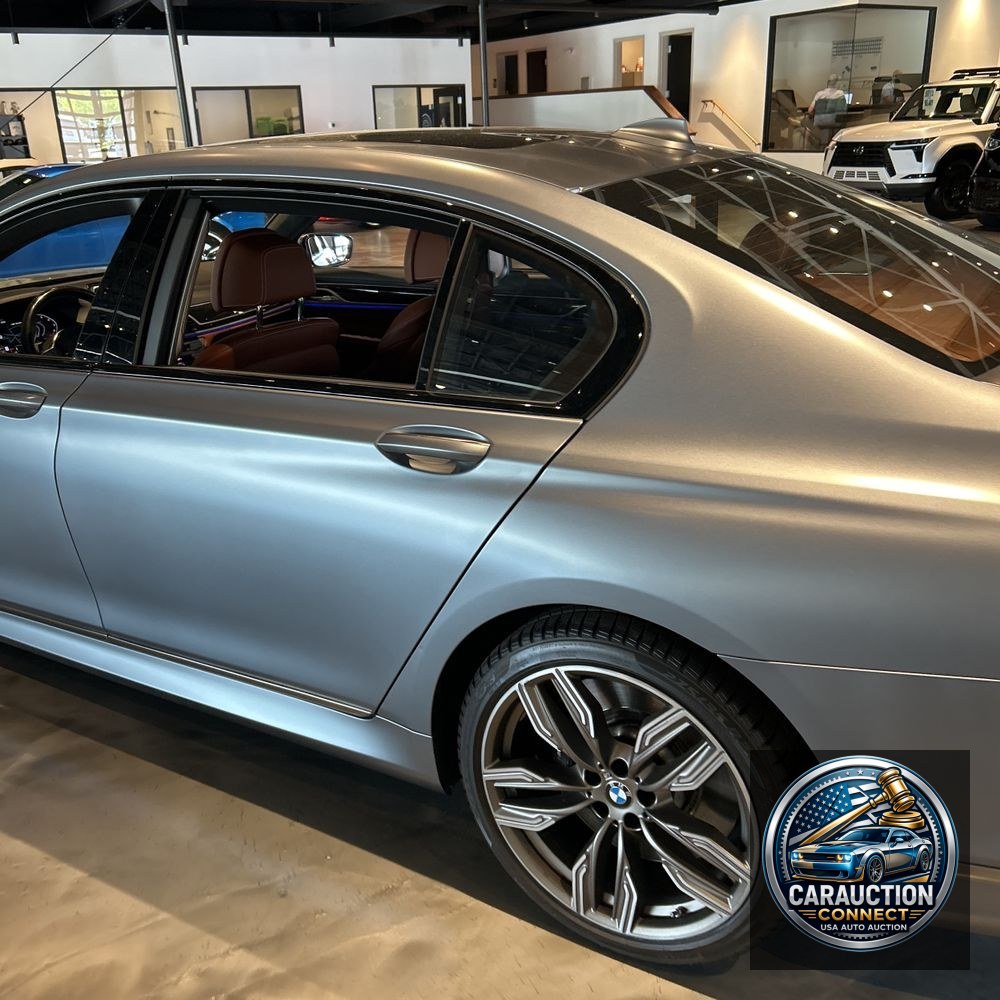 2022 BMW 7-Series M760xi