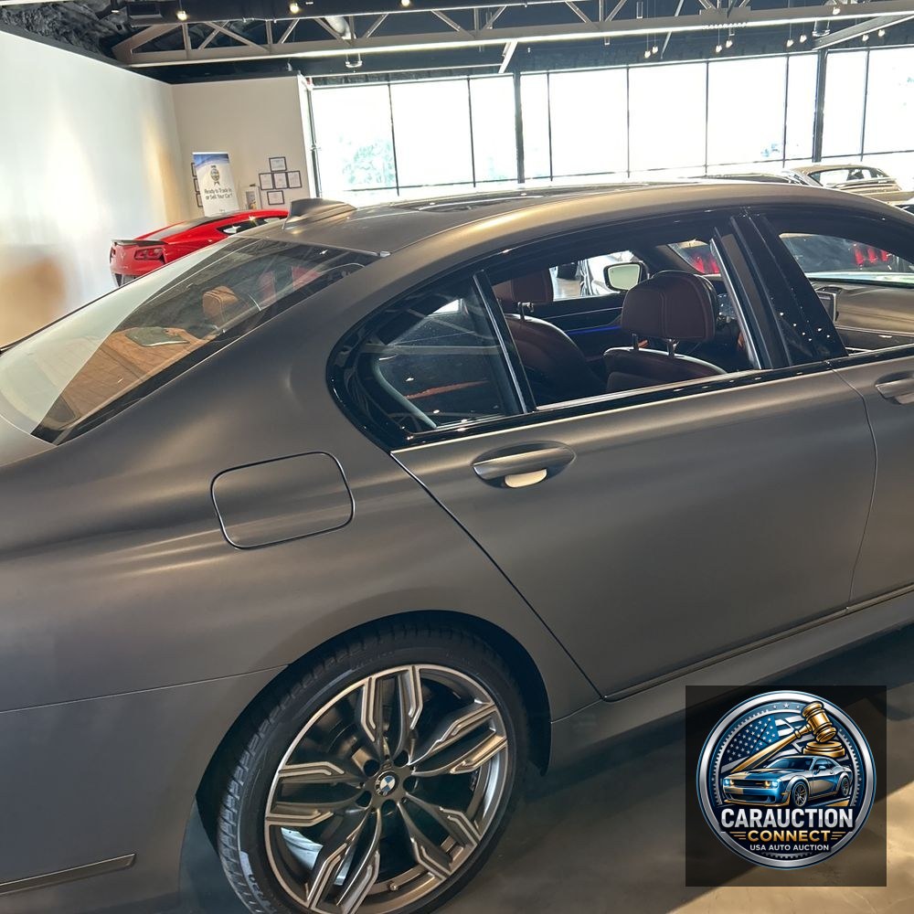 2022 BMW 7-Series M760xi