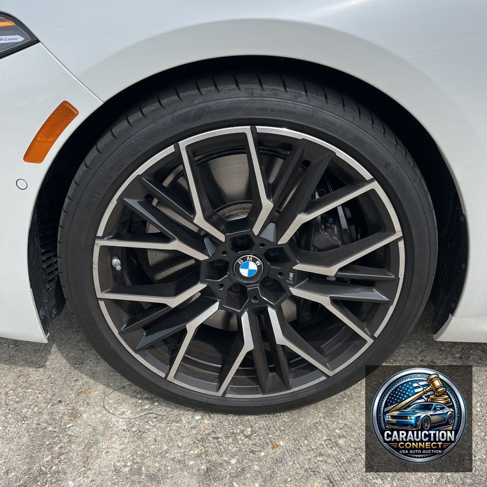2025 BMW 8-Series 840i