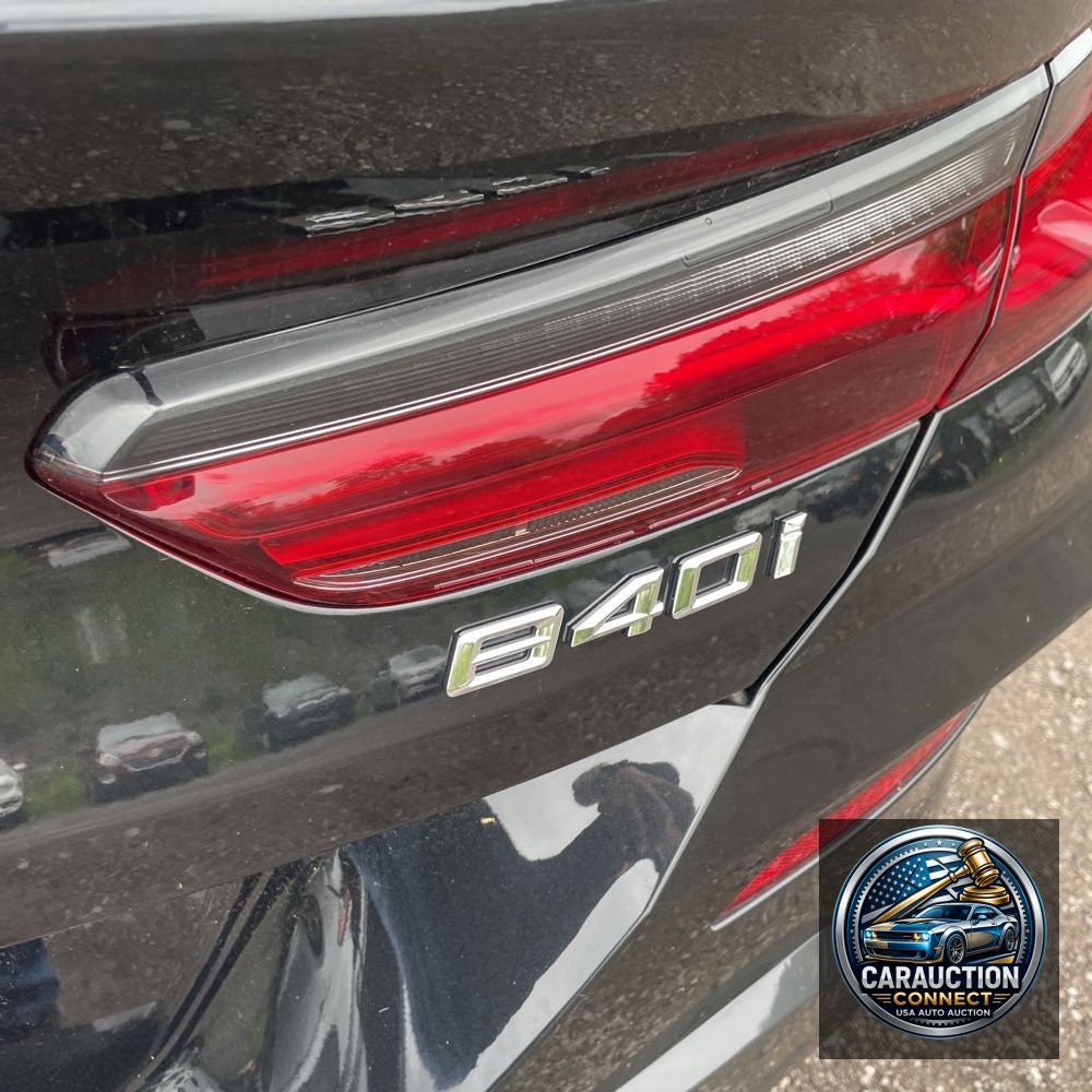 2022 BMW 8-Series 840i