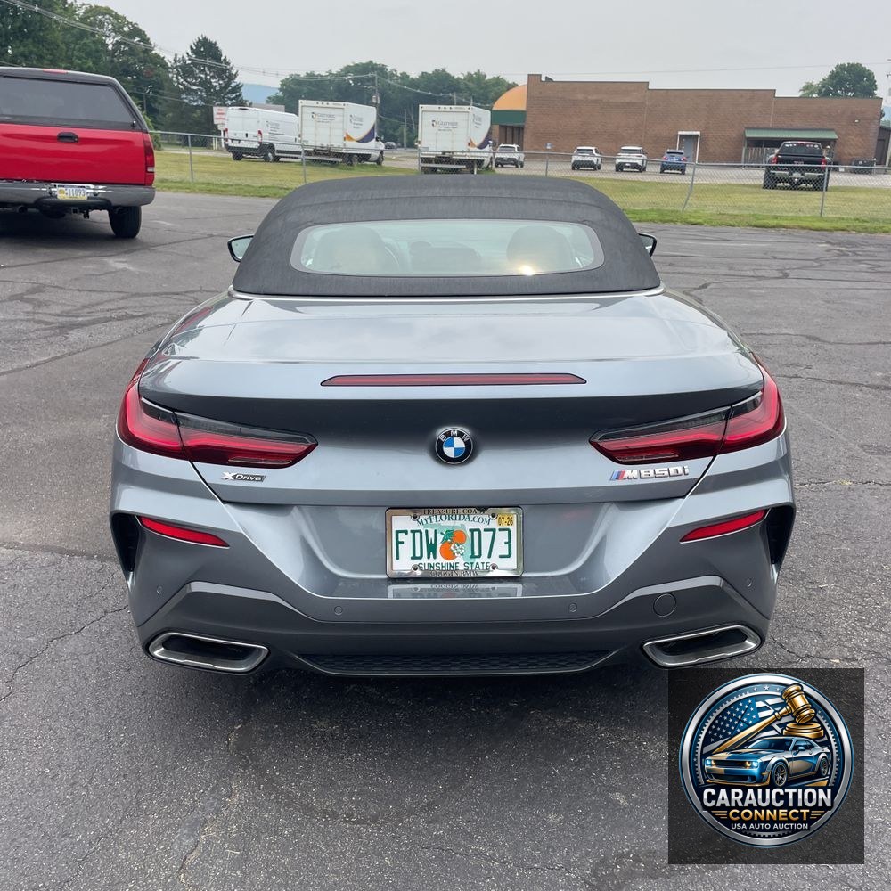 2022 BMW 8-Series M850xi