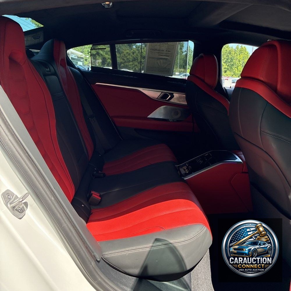 2024 BMW 8-Series M850xi