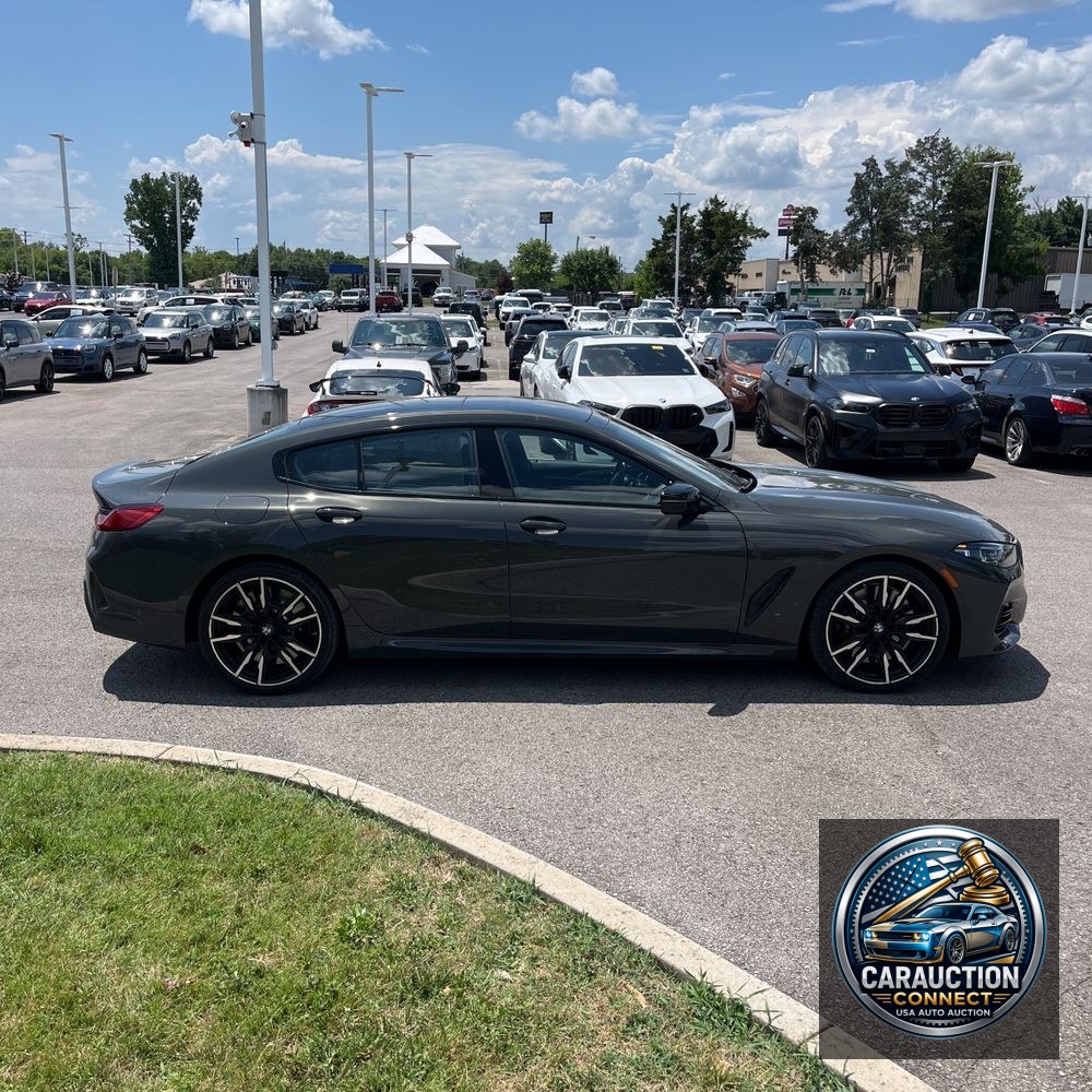 2024 BMW 8-Series M850xi