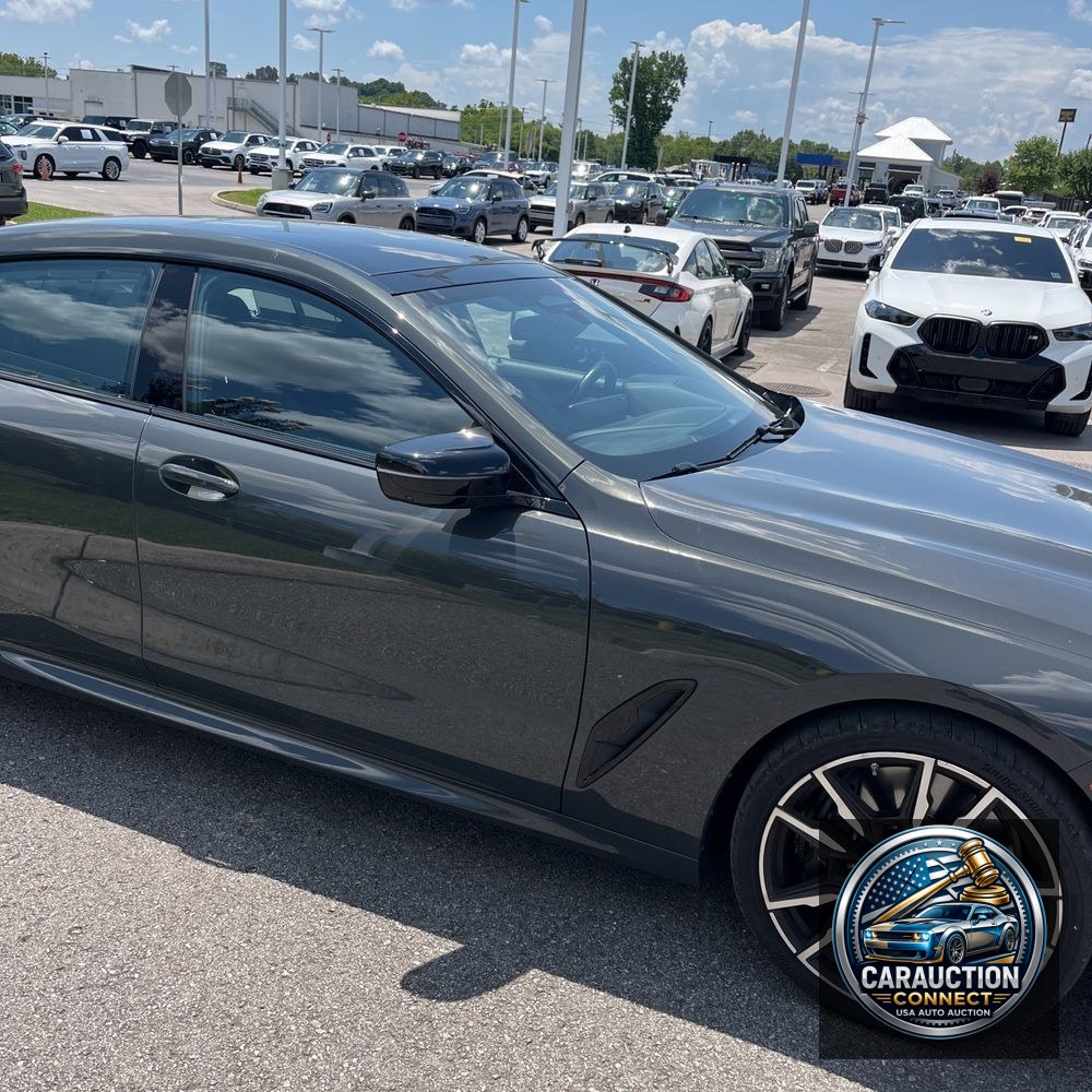 2024 BMW 8-Series M850xi
