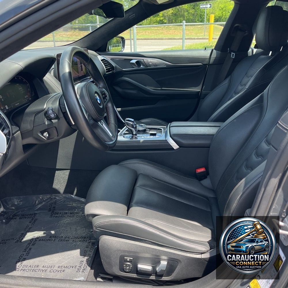 2024 BMW 8-Series M850xi
