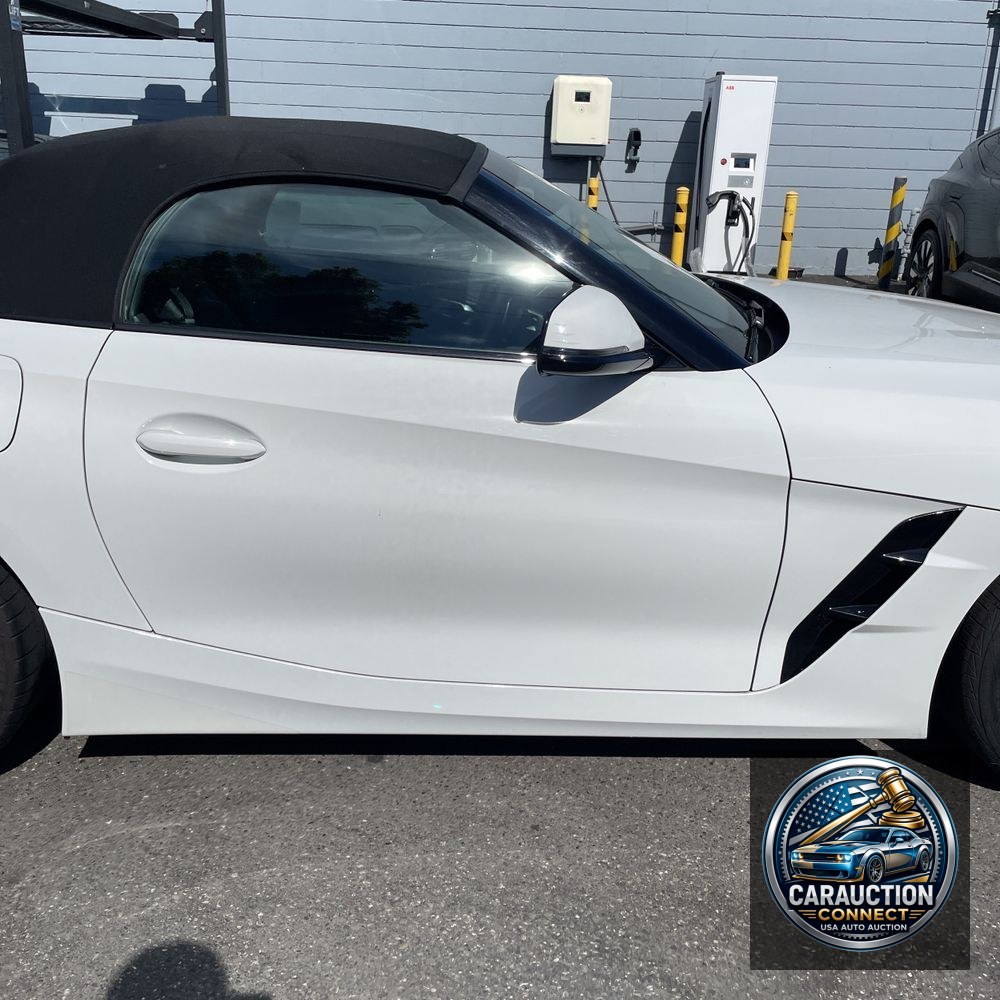 2025 BMW Z4 sDrive30i