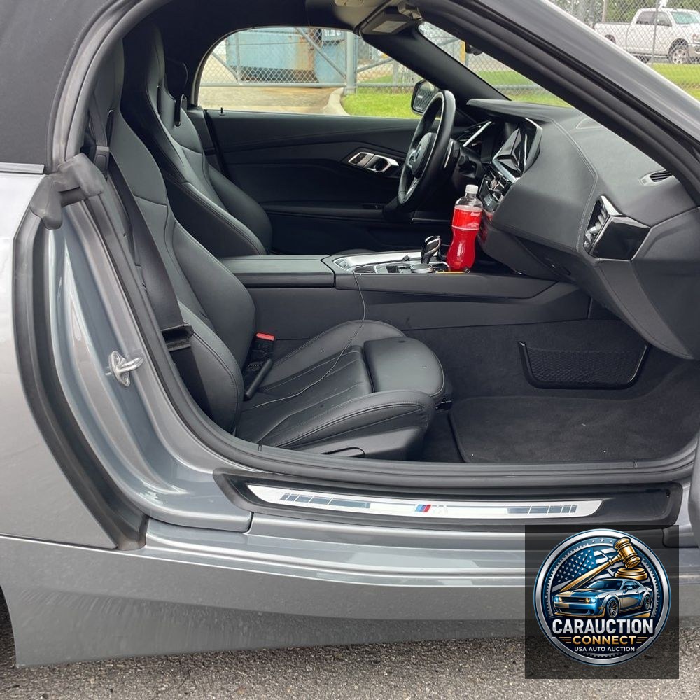 2025 BMW Z4 sDrive30i