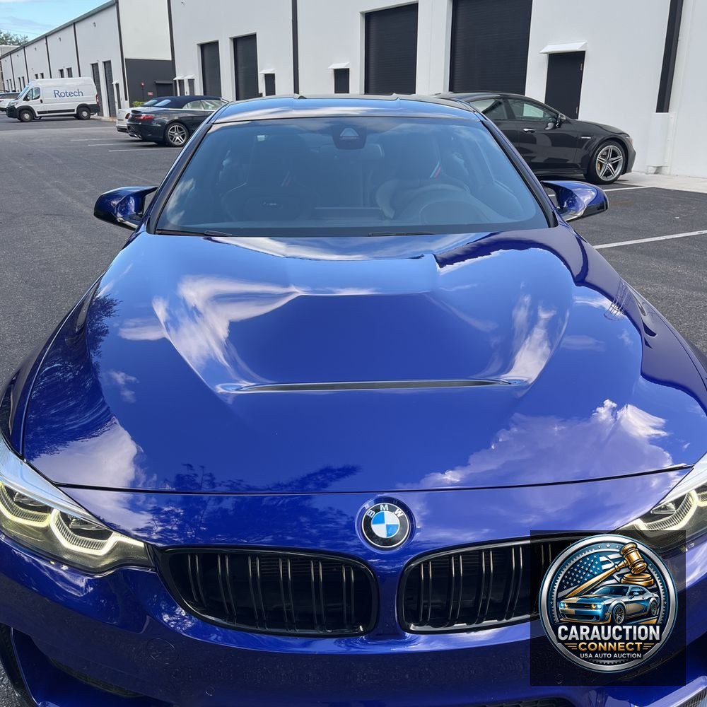 2020 BMW M4 CS