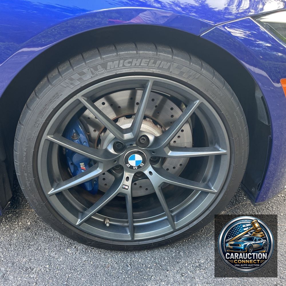 2020 BMW M4 CS
