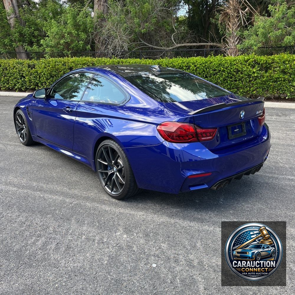 2020 BMW M4 CS