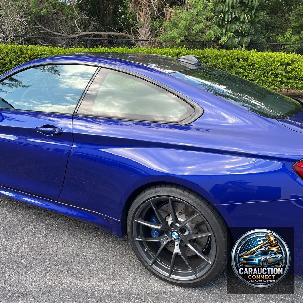 2020 BMW M4 CS