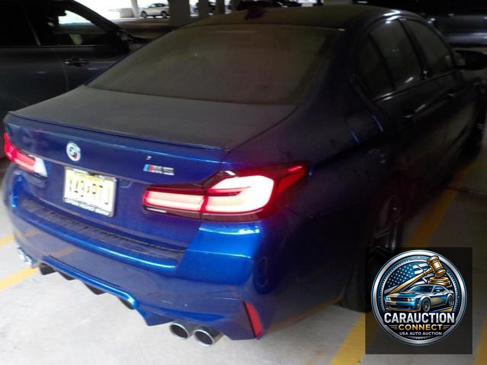 2023 BMW M5