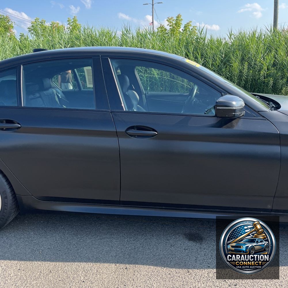 2023 BMW M5