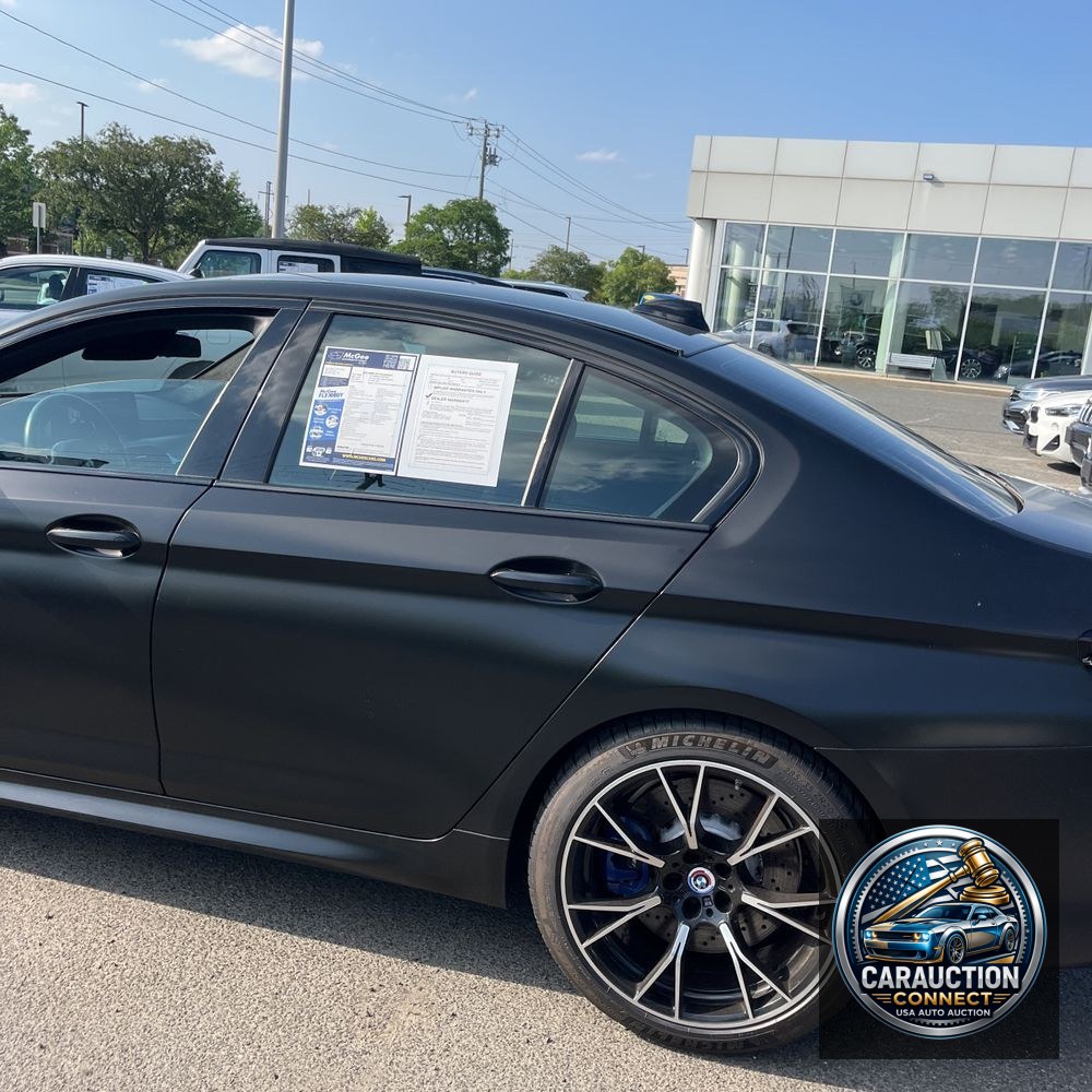 2023 BMW M5