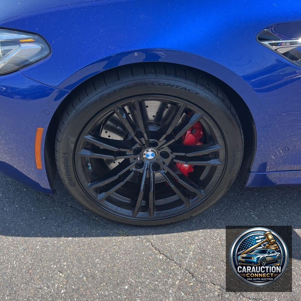 2022 BMW M5 Base